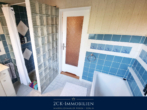 und Dusche - Einfamilienhaus auf zwei Ebenen mit großem, pflegeleichten Garten, Wintergarten, Terrasse, Garage!