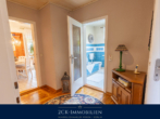 Flurbereich - Einfamilienhaus auf zwei Ebenen mit großem, pflegeleichten Garten, Wintergarten, Terrasse, Garage!
