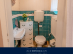 Gäste WC - Einfamilienhaus auf zwei Ebenen mit großem, pflegeleichten Garten, Wintergarten, Terrasse, Garage!