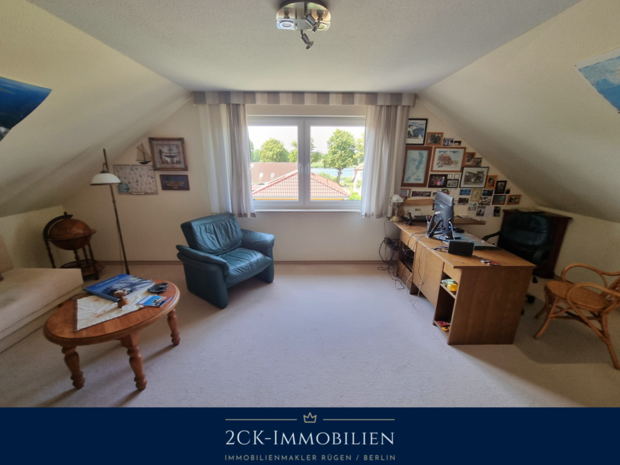 Büro/Kinderzimmer mit tollem Seeblick