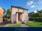 Hausansicht - Richtung Osten - 12247 Berlin-Lankwitz: Großzügiges EFH, mit Einliegerwohnung, 900m² Grund & 54 m² Doppelgarage!