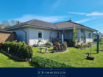 Am Schloßberg 24 (5) - Winkelbungalow am Schloßberg, 4 Zimmer, 122 m², 700 m² Grundstück, Kamin, Fußbodenheizung, Carport!
