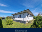 Am Schloßberg 24 (7) - Winkelbungalow am Schloßberg, 4 Zimmer, 122 m², 700 m² Grundstück, Kamin, Fußbodenheizung, Carport!
