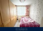 Schlafzimmer - Stilvolles Wohnen am idyllischen Dianaplatz: 2-Zimmer-Wohnung mit Süd-West-Balkon
